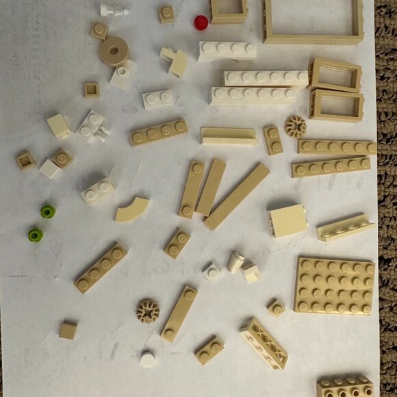 Lego Friends: Emma's Art Studio 41365 Incomplete Set - Picture 5 of 8